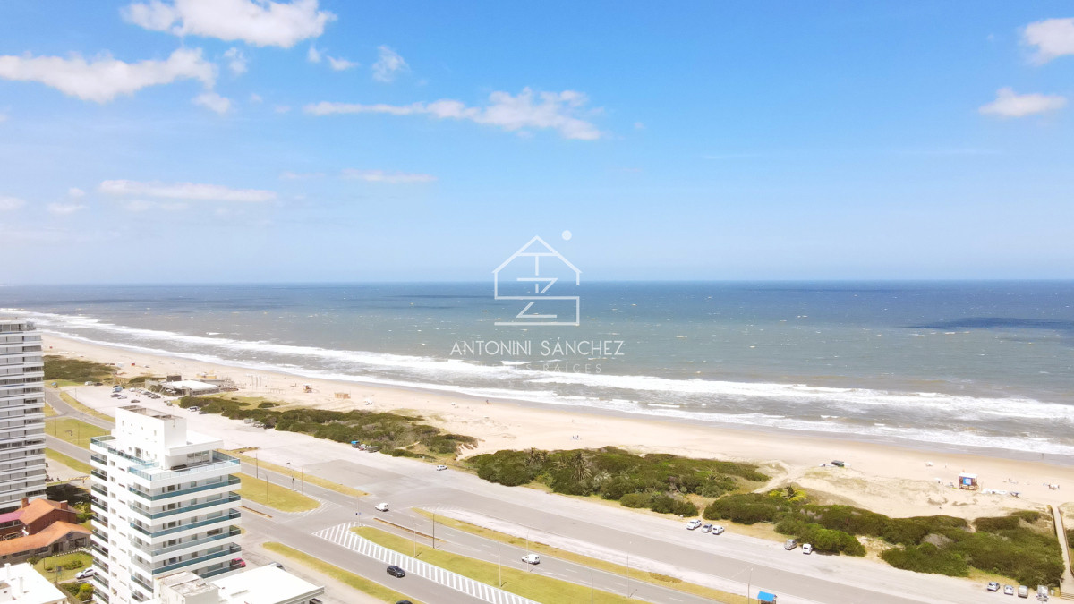 Apartamento ID.839 - Icon Brava en venta de 2 dormitorios y medio 