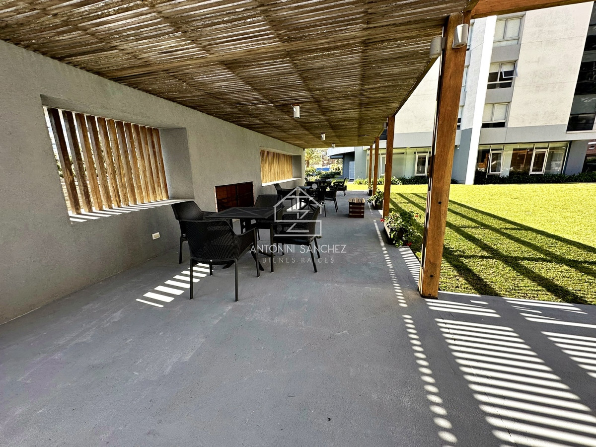 Apartamento ID.805 - Departamento en venta en exclusiva torre en Punta del Este