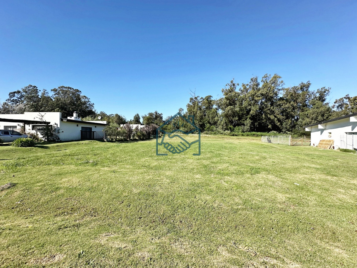 Terreno ID.1214/Terreno-en-barrio-privado-Verde-Mora - Terreno en barrio privado Verde Mora
