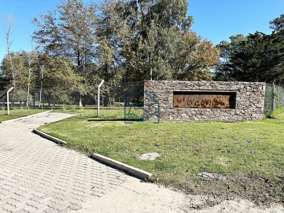 Terreno ID.1214/Terreno-en-barrio-privado-Verde-Mora - Terreno en barrio privado Verde Mora