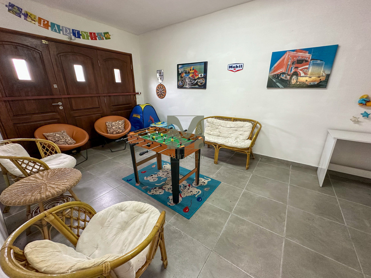 Casa ID.1019 - Hermosa casa en barrio Residencial de Punta del Este a pasos de todo!