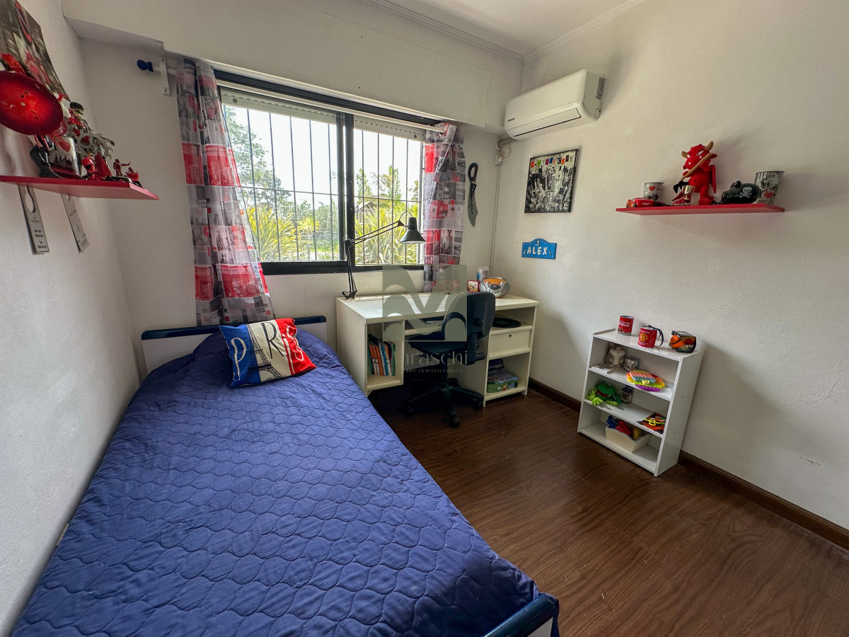 Casa ID.1019 - Hermosa casa en barrio Residencial de Punta del Este a pasos de todo!