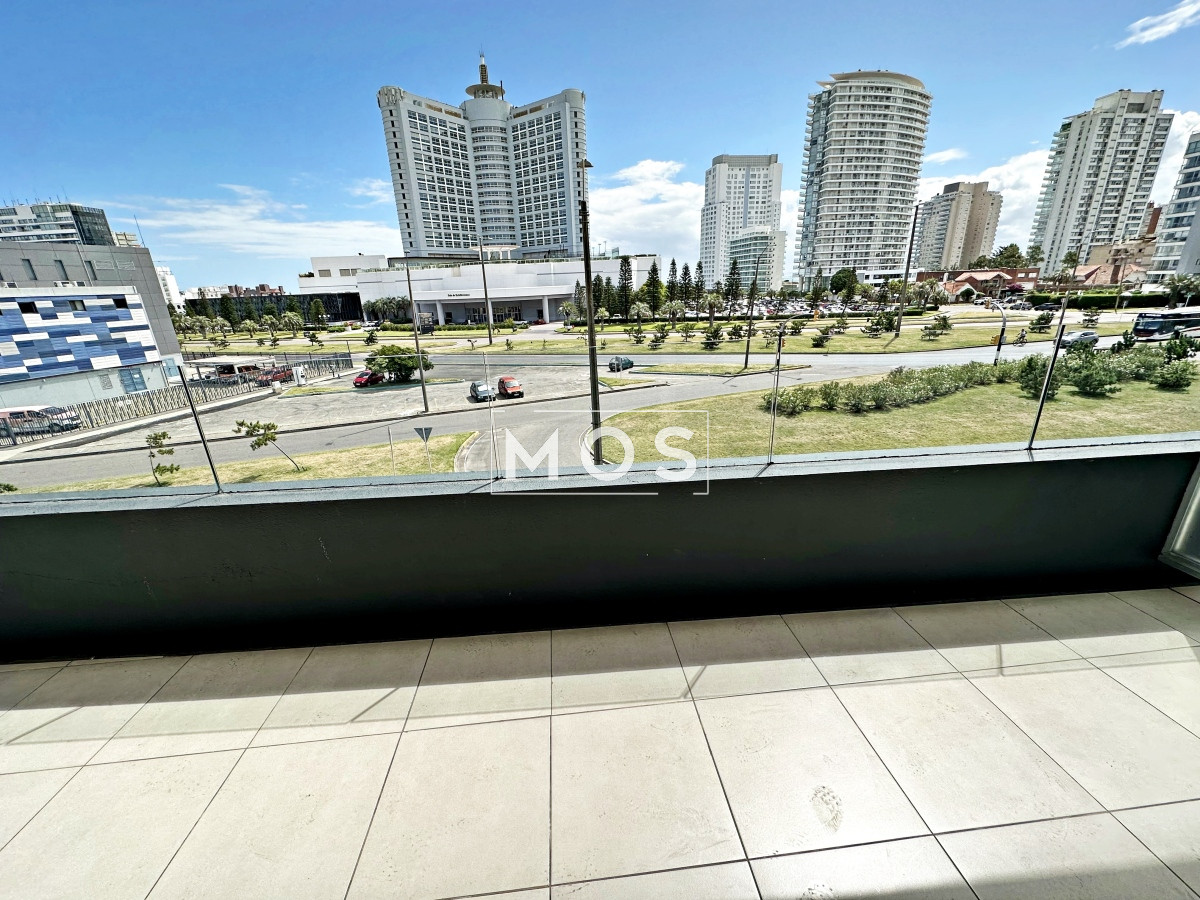 Apartamento ID.2507 - Exclusivo apartamento en edificio con servicios, a pasos del mar y del Hotel Enjoy Conrad