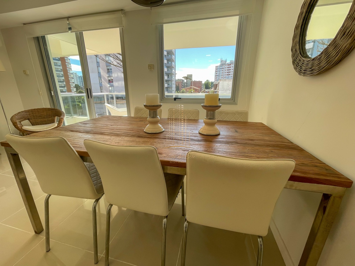 Apartamento ID.874 - Arenas del Mar II - 2 dormitorios y medio con 2 baños en alquiler