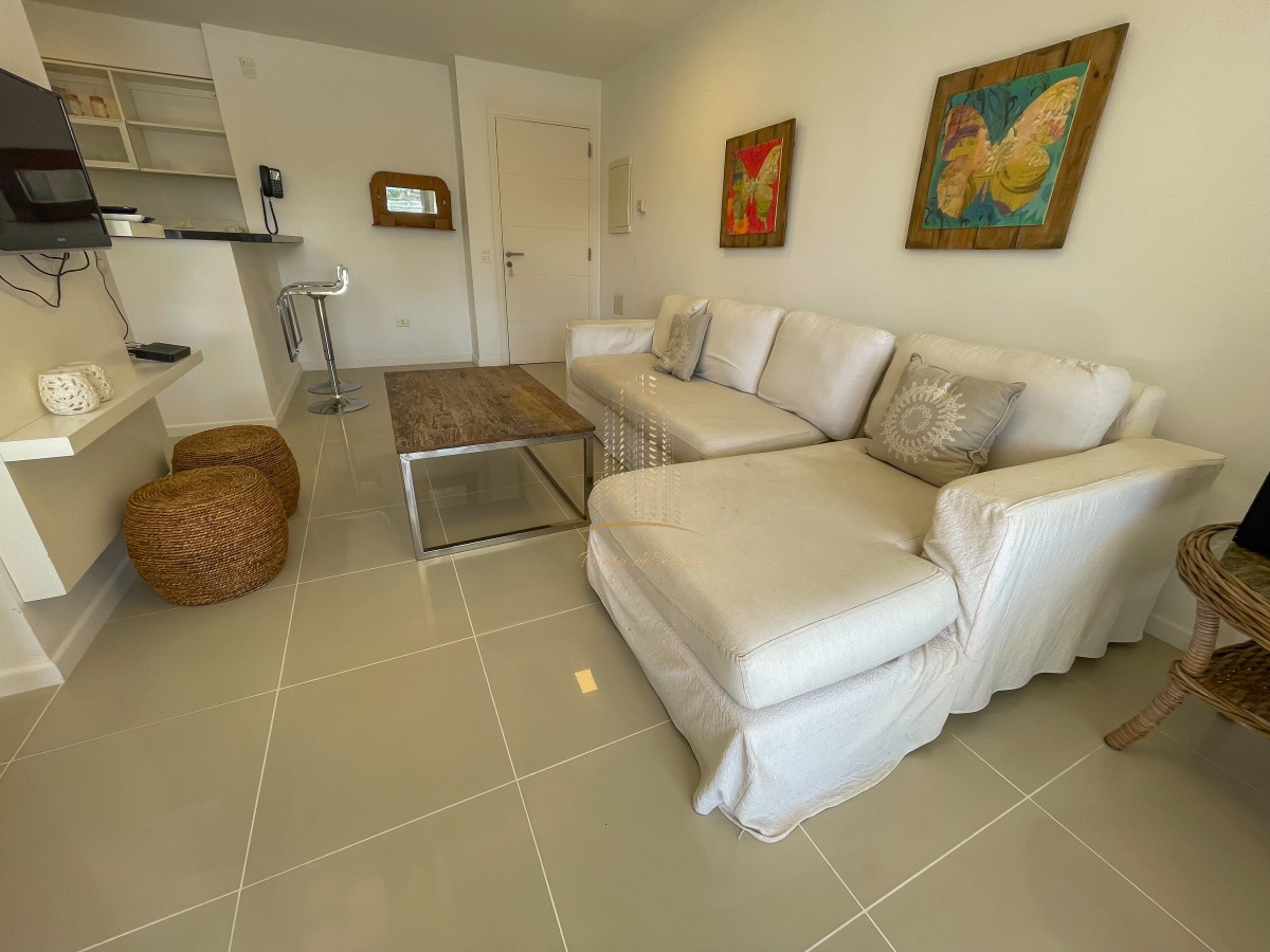 Apartamento ID.874 - Arenas del Mar II - 2 dormitorios y medio con 2 baños en alquiler