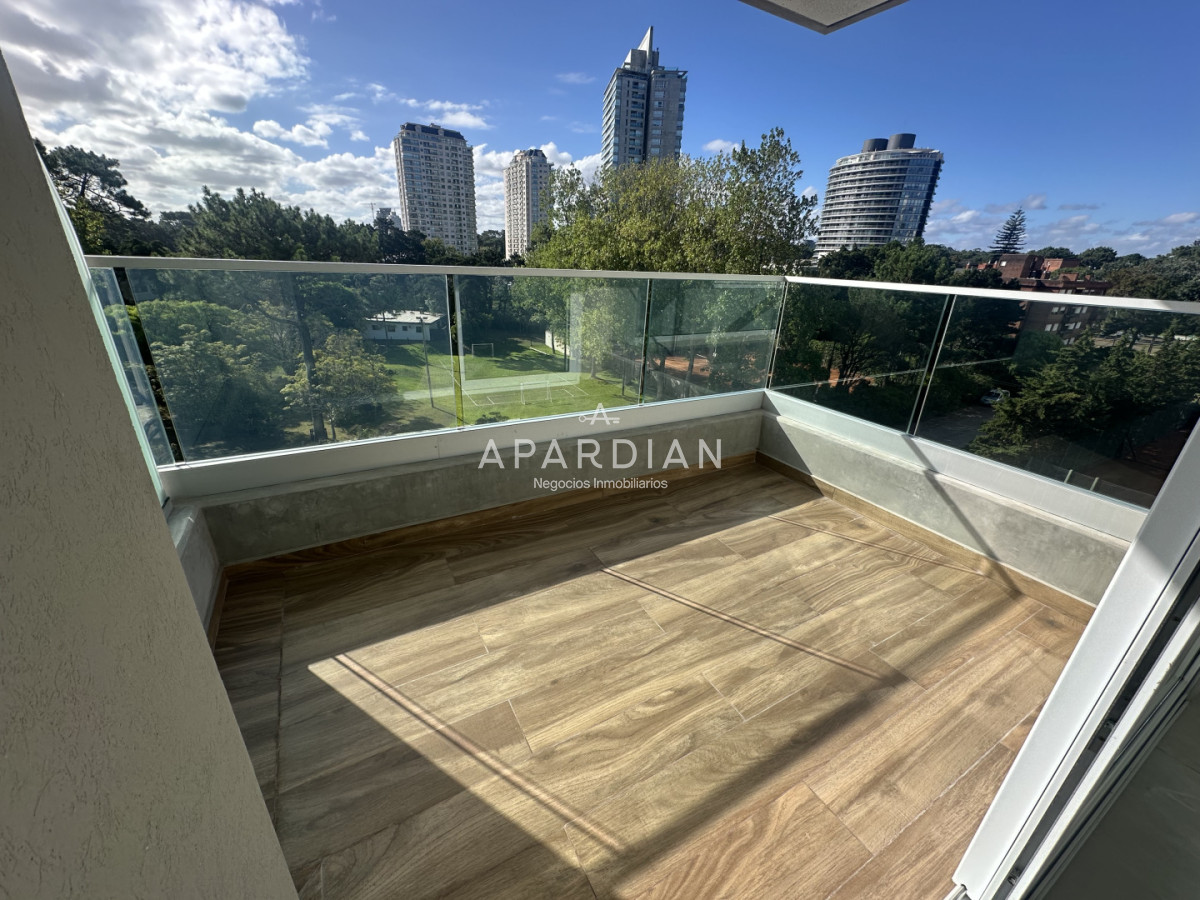 Apartamento ID.21099223 - Apartamento a estrenar en Playa Brava!