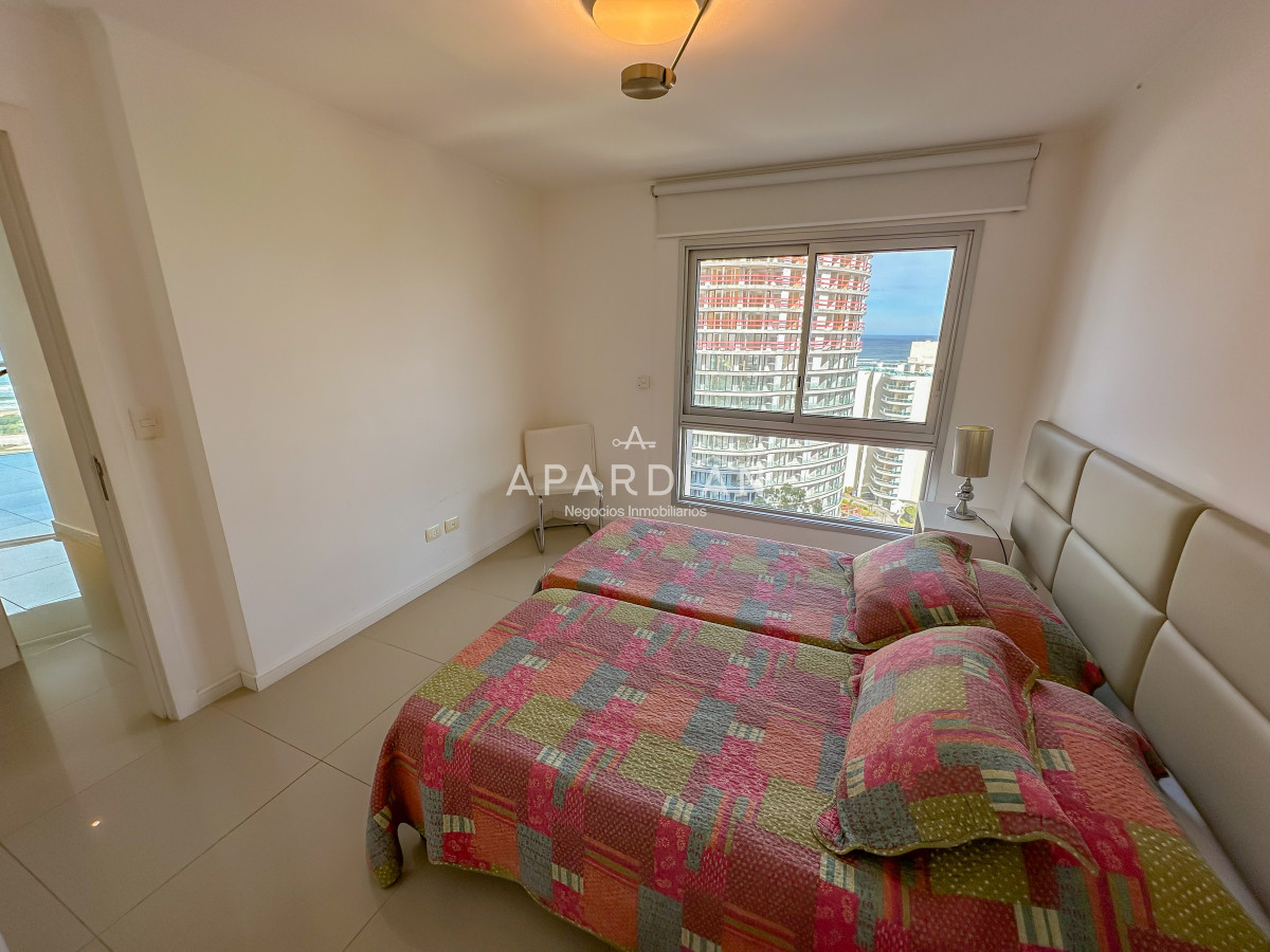 Apartamento ID.21098437 - OPORTUNIDAD EN  PISO ALTO A BRAVA!