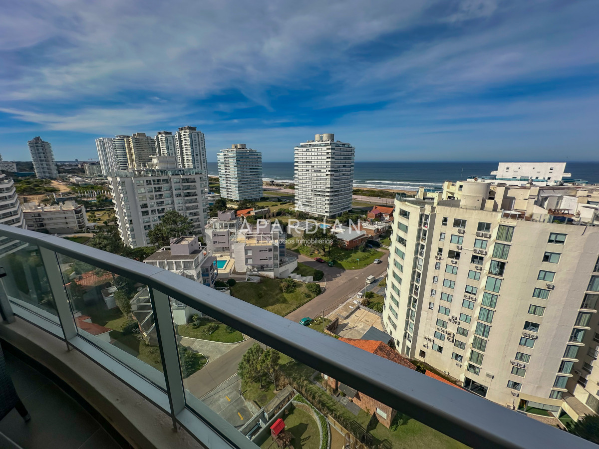 Apartamento ID.21098437 - OPORTUNIDAD EN  PISO ALTO A BRAVA!