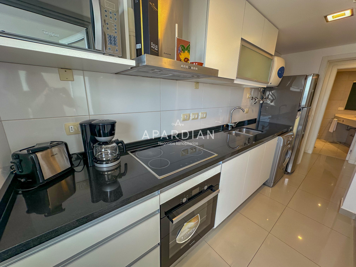 Apartamento ID.21098437 - OPORTUNIDAD EN  PISO ALTO A BRAVA!