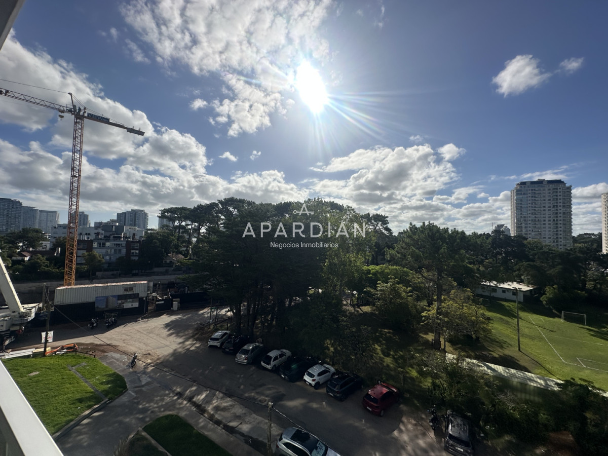 Apartamento ID.21099223 - Apartamento a estrenar en Playa Brava!
