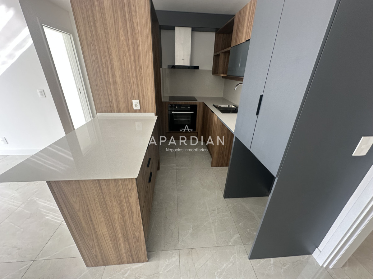 Apartamento ID.21099223 - Apartamento a estrenar en Playa Brava!