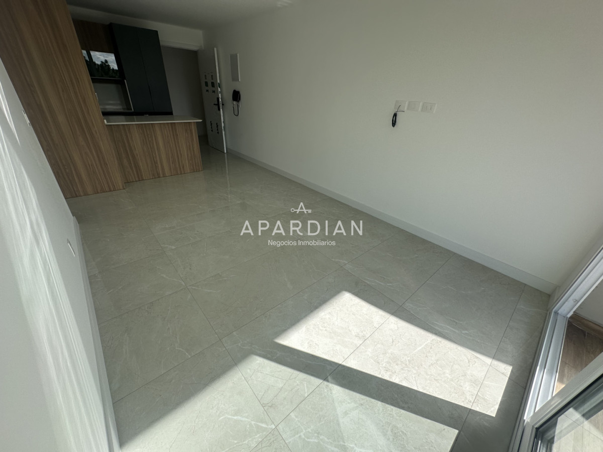 Apartamento ID.21099223 - Apartamento a estrenar en Playa Brava!