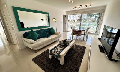 Icon Brava en oportunidad! Punta del Este a pasos del Mar