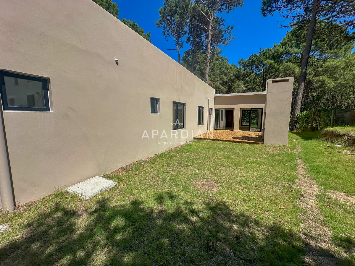 Casa ID.21097954 - Casas a estrenar en Laguna del Sauce. Punta del Este