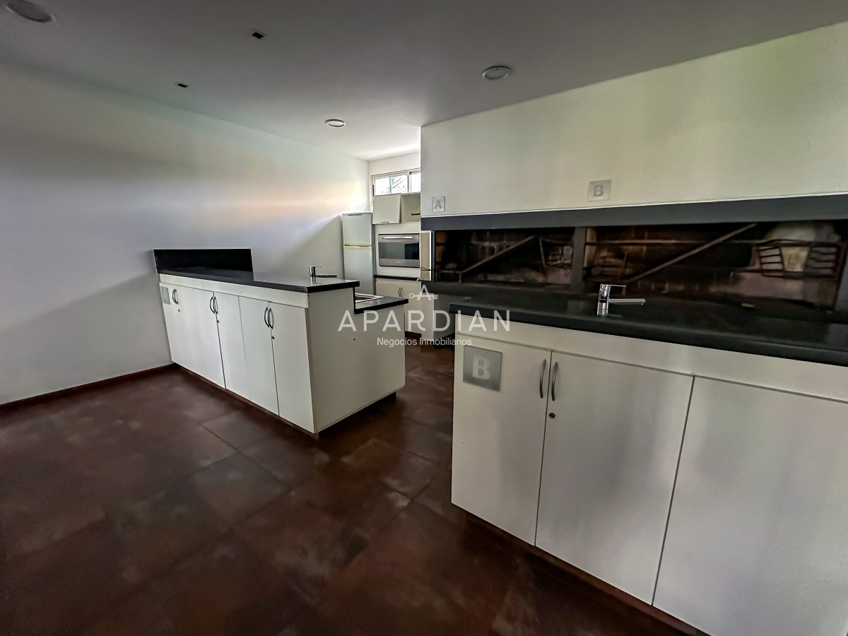 Apartamento ID.21098862 - Gala Tower. Pda 4, exclusivo departamento a solo pasos del Mar en Playa Mansa.