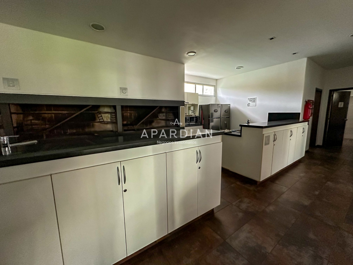 Apartamento ID.21098862 - Gala Tower. Pda 4, exclusivo departamento a solo pasos del Mar en Playa Mansa.