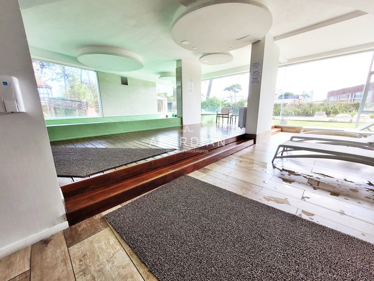 Apartamento ID.21100031 - Piso alto con hermosas vistas! 