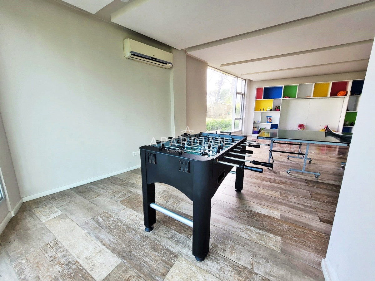 Apartamento ID.21100031 - Piso alto con hermosas vistas! 