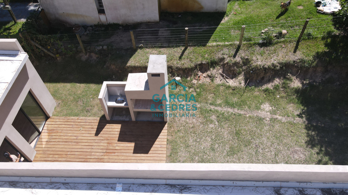 Casa ID.121 - Casas a estrenar en Laguna del Sauce, Punta del Este.