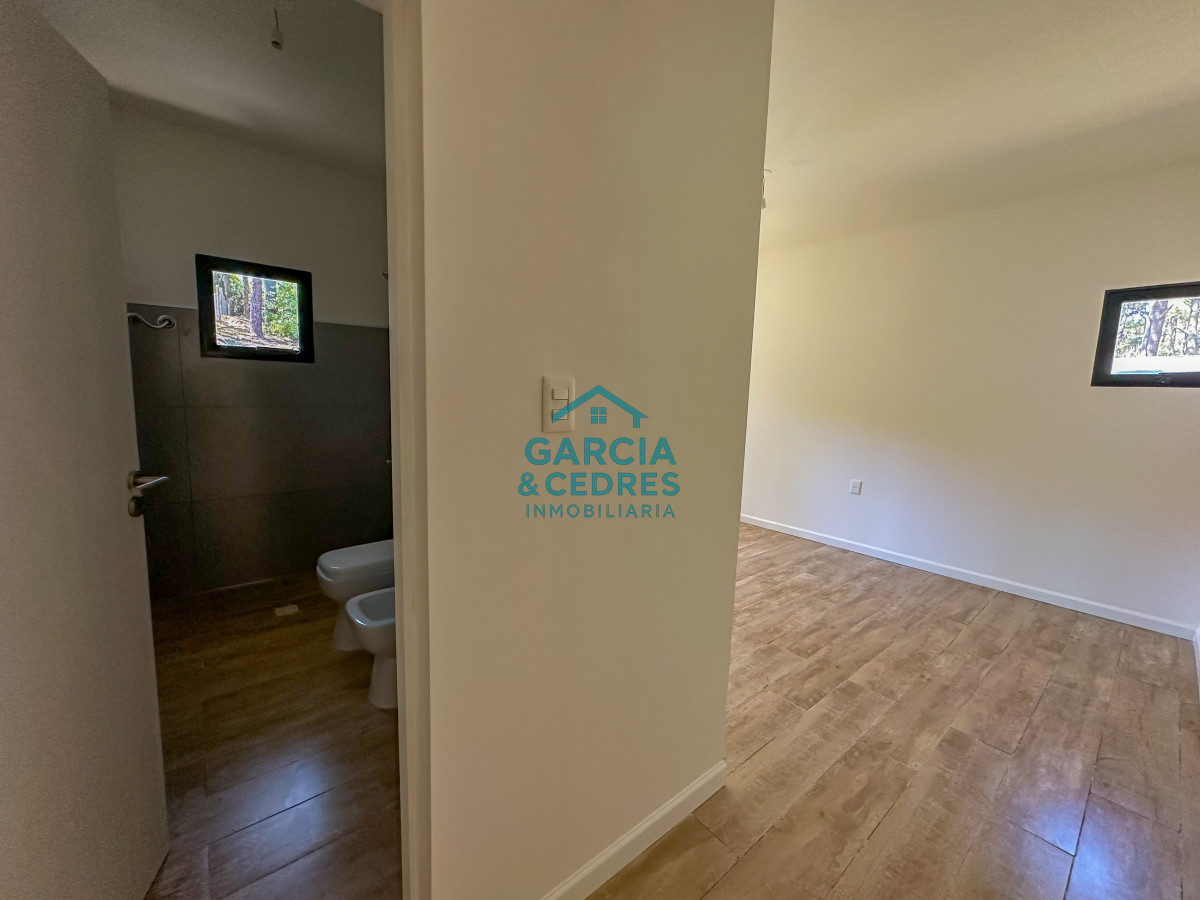 Casa ID.121 - Casas a estrenar en Laguna del Sauce, Punta del Este.