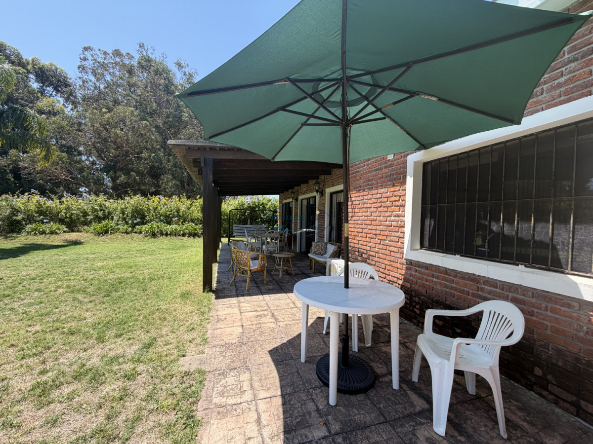 Casa ID.167 - Hermosa casa en barrio Residencial de Punta del Este a pasos de todo!