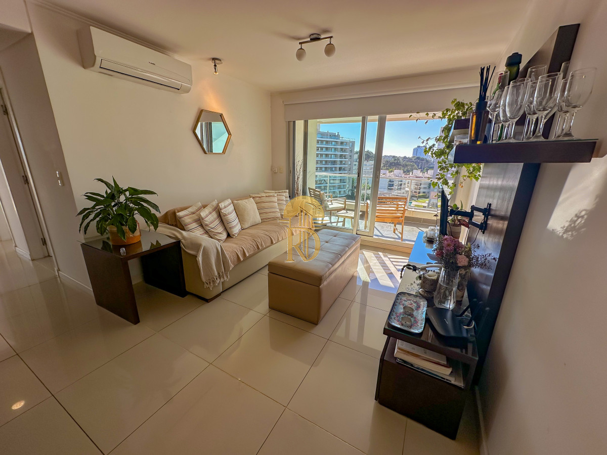 OPORTUNIDAD! Wind Tower de 2 dormitorios -id-715