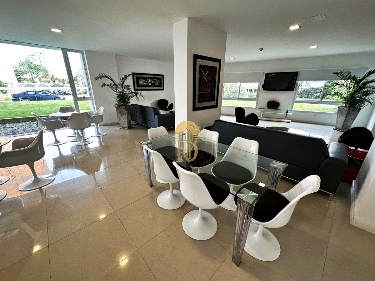 Exclusivo Penthouse con parrillero propio!!! -id-823-29
