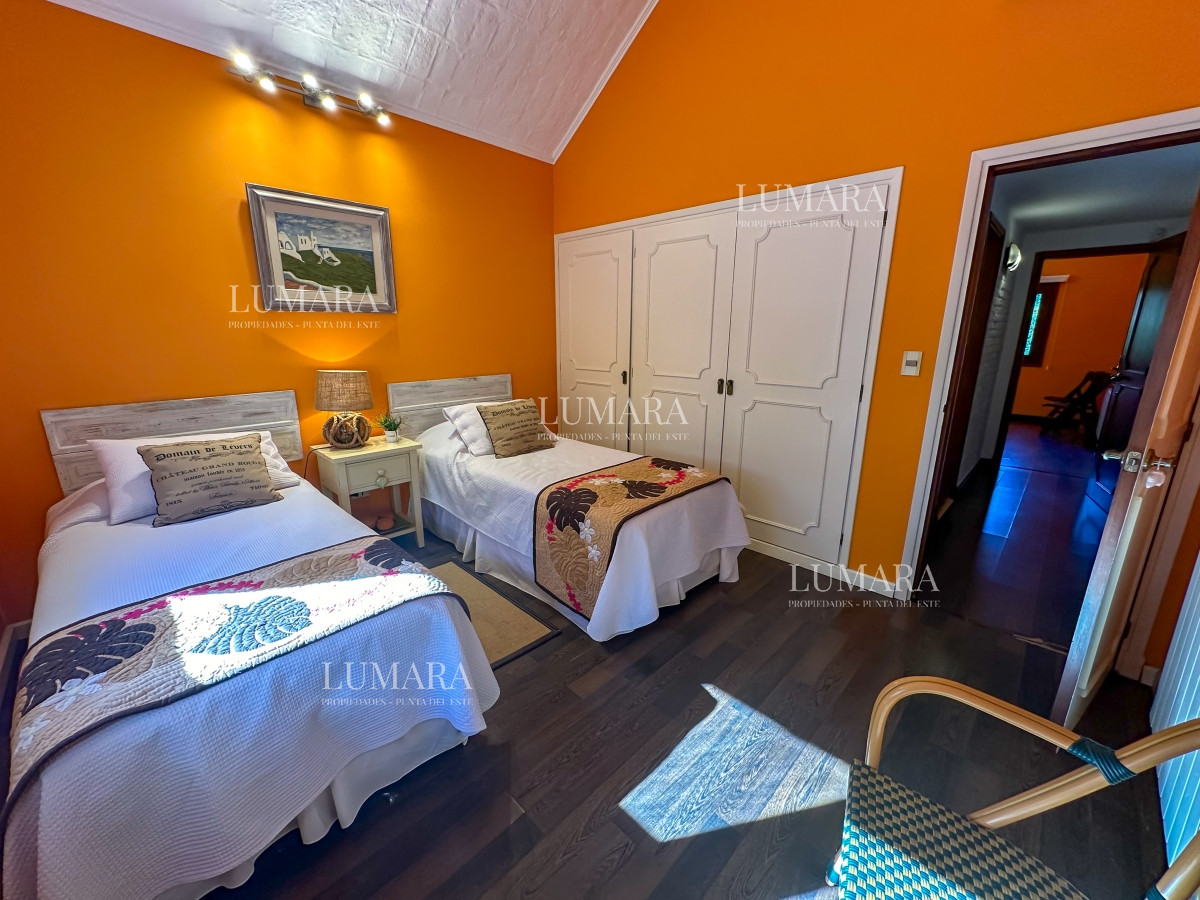 Casa ID.3413 - Hermosa casa pronta para comenzar a disfrutar a metros del mar 