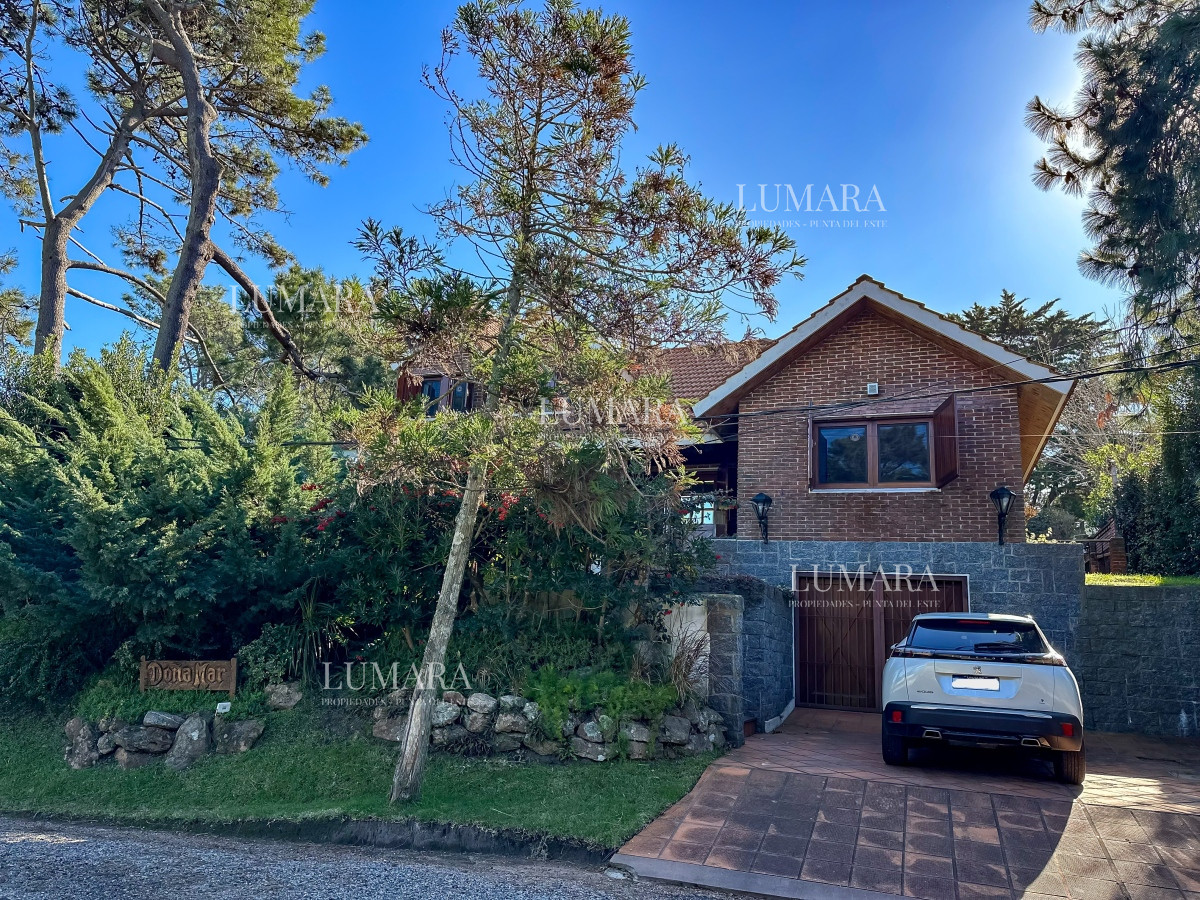 Casa ID.3413 - Hermosa casa pronta para comenzar a disfrutar a metros del mar 