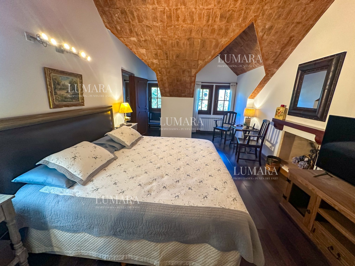 Casa ID.3413 - Hermosa casa pronta para comenzar a disfrutar a metros del mar 