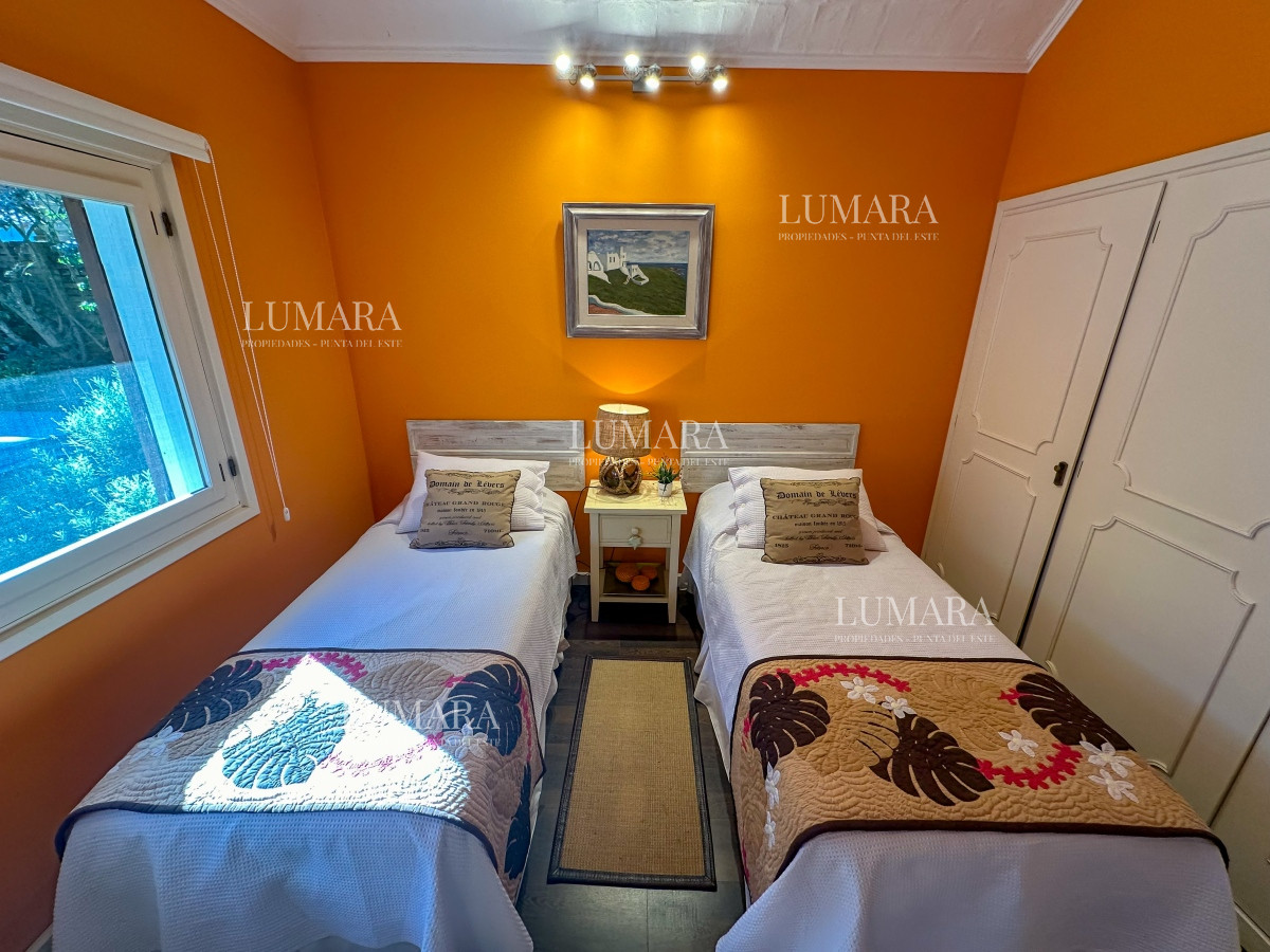 Casa ID.3413 - Hermosa casa pronta para comenzar a disfrutar a metros del mar 