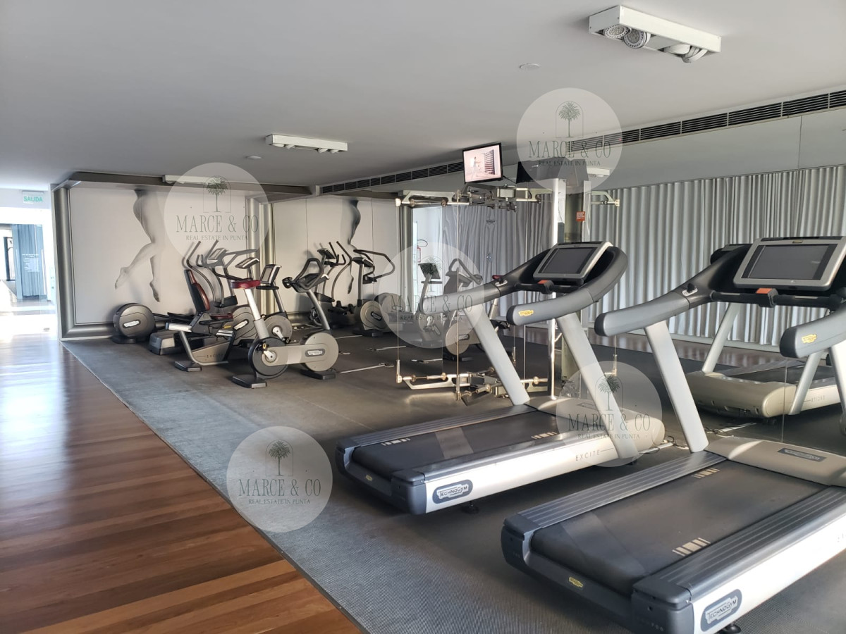 Apartamento ID.2381 - Departamento en torre Yoo alquiler invernal U$S 990