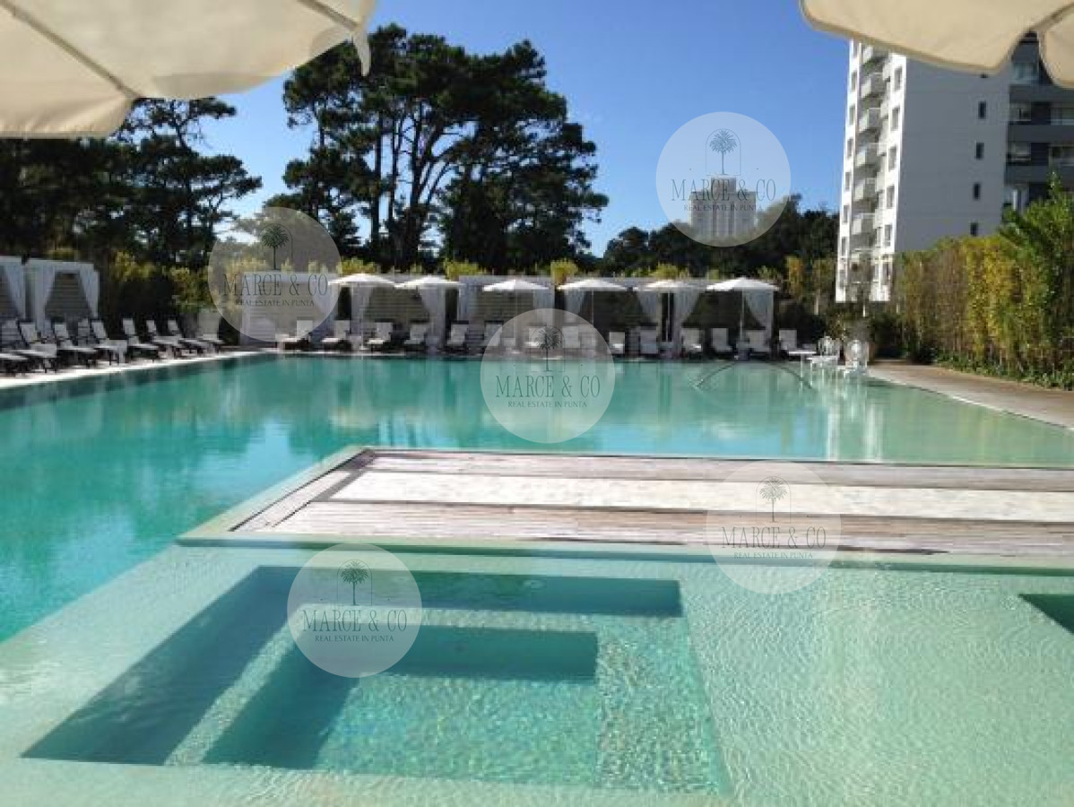 Apartamento ID.2381 - Departamento en torre Yoo alquiler invernal U$S 990