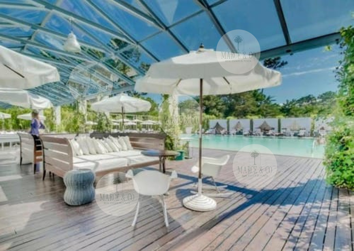 Apartamento ID.2381 - Departamento en torre Yoo alquiler invernal U$S 990