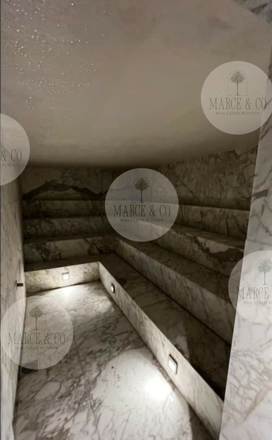 Apartamento ID.2381 - Departamento en torre Yoo alquiler invernal U$S 990