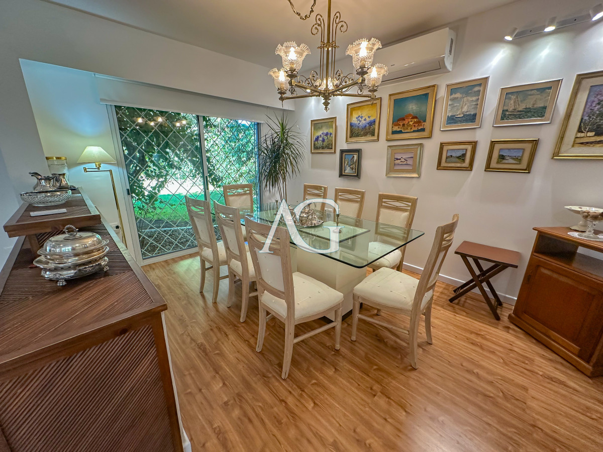 Casa ID.458 - Hermosa casa en barrio Cantegril