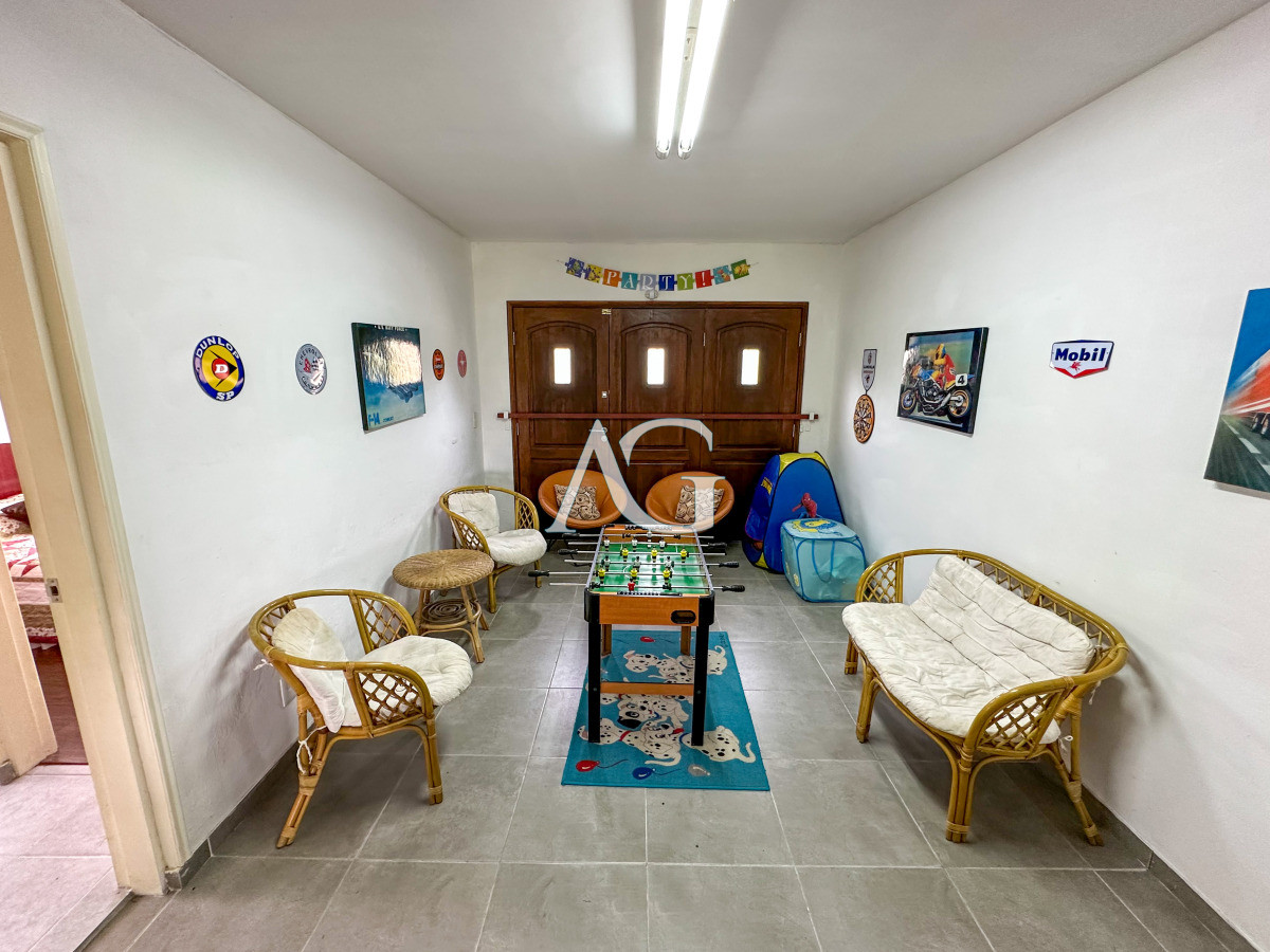 Casa ID.457 - Hermosa casa en barrio Residencial de Punta del Este a pasos de todo!