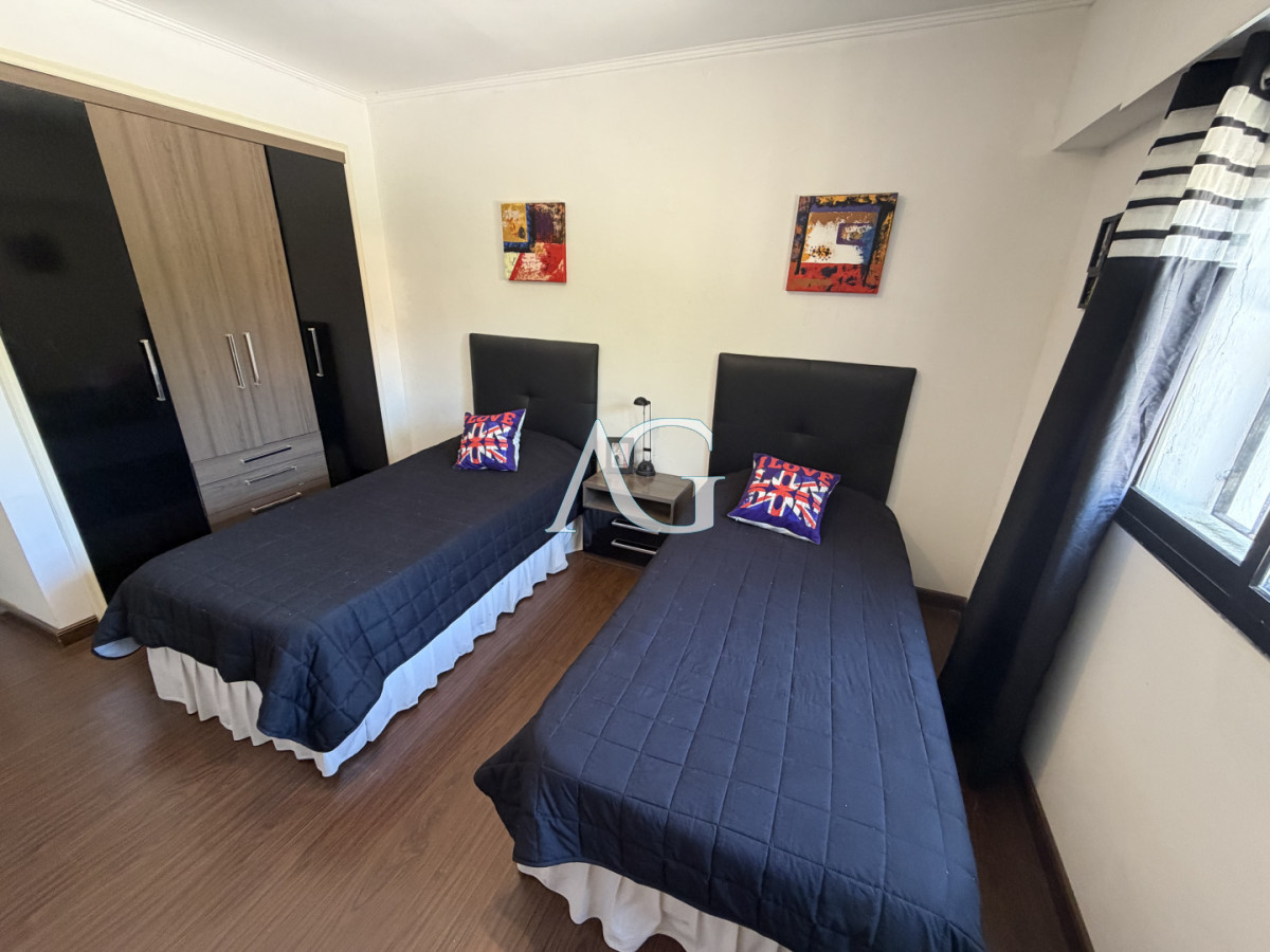 Casa ID.457 - Hermosa casa en barrio Residencial de Punta del Este a pasos de todo!