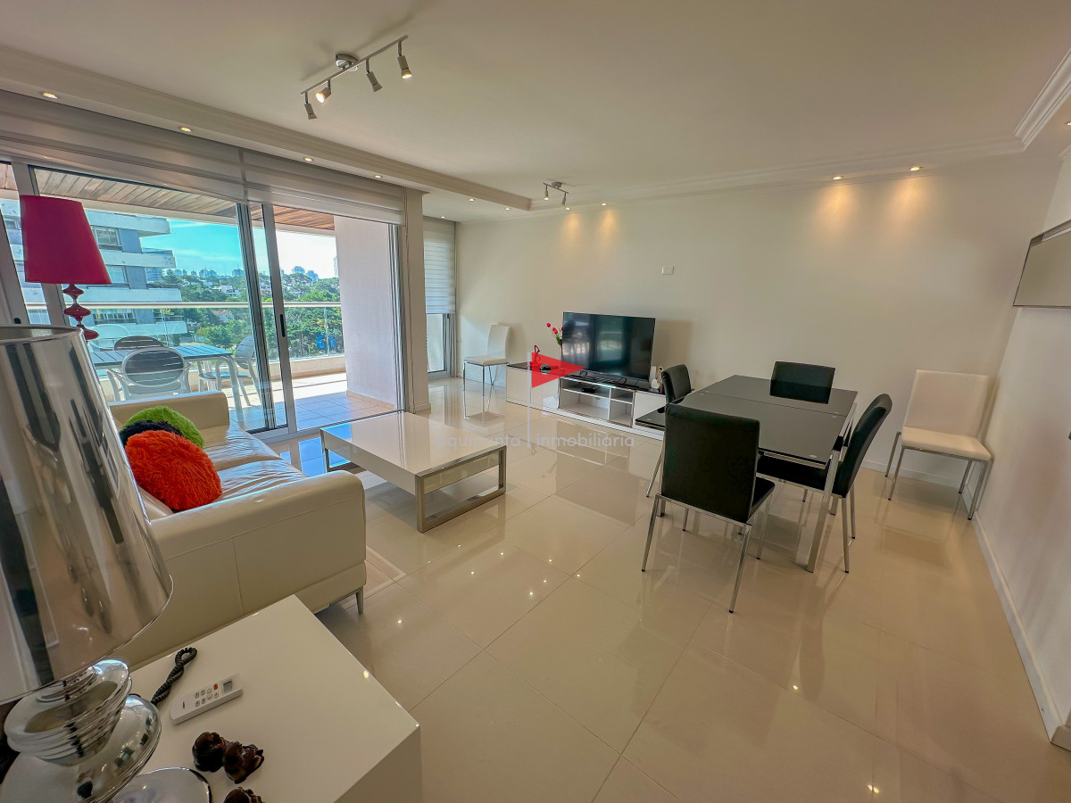 Apartamento ID.186 - Icon Brava en venta de 2 dormitorios y medio 