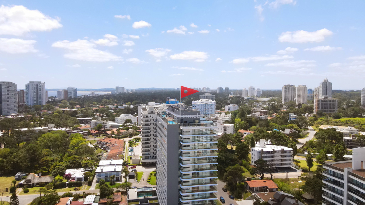 Apartamento ID.186 - Icon Brava en venta de 2 dormitorios y medio 