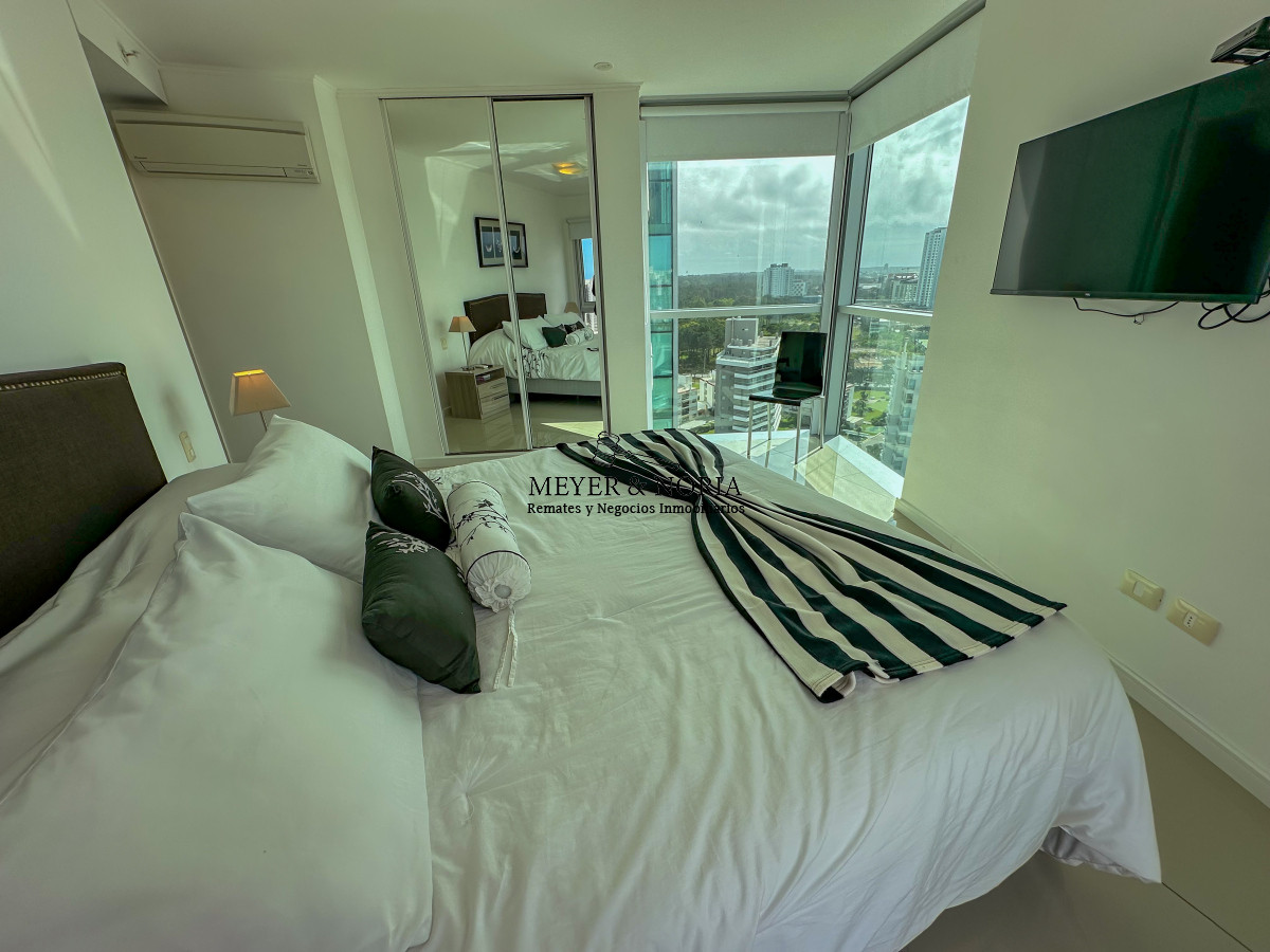 Apartamento ID.32 - Wind Tower Punta del Este - Exclusivo apartamento en piso alto en venta