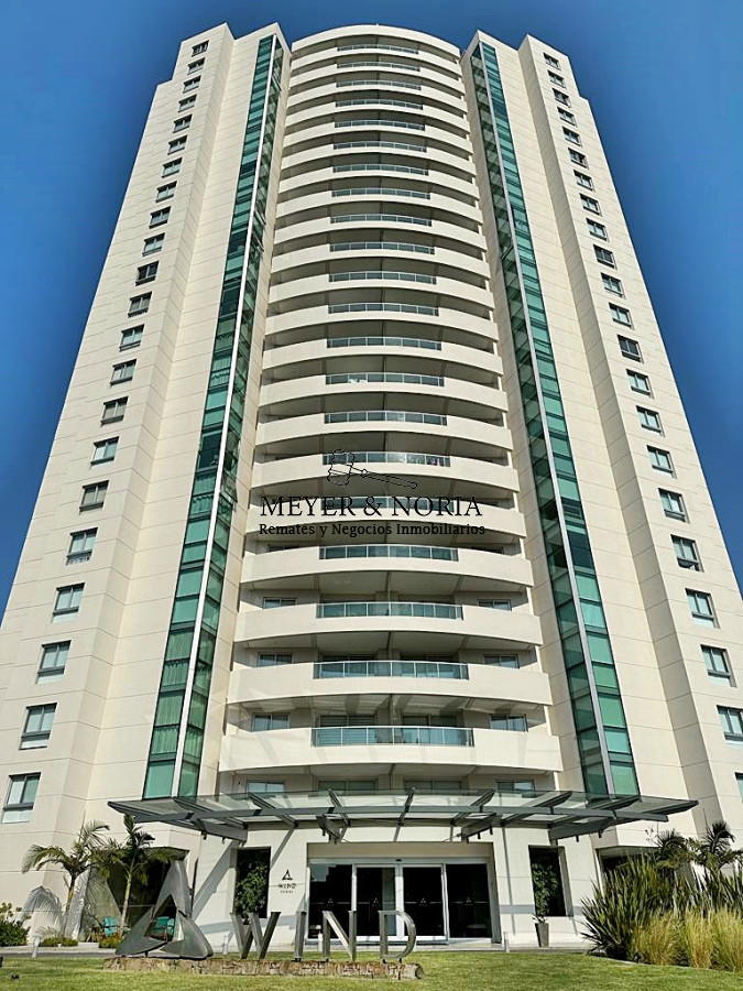 Apartamento ID.32 - Wind Tower Punta del Este - Exclusivo apartamento en piso alto en venta