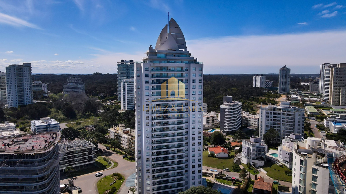 Apartamento ID.239 - OPORTUNIDAD! Wind Tower de 2 dormitorios