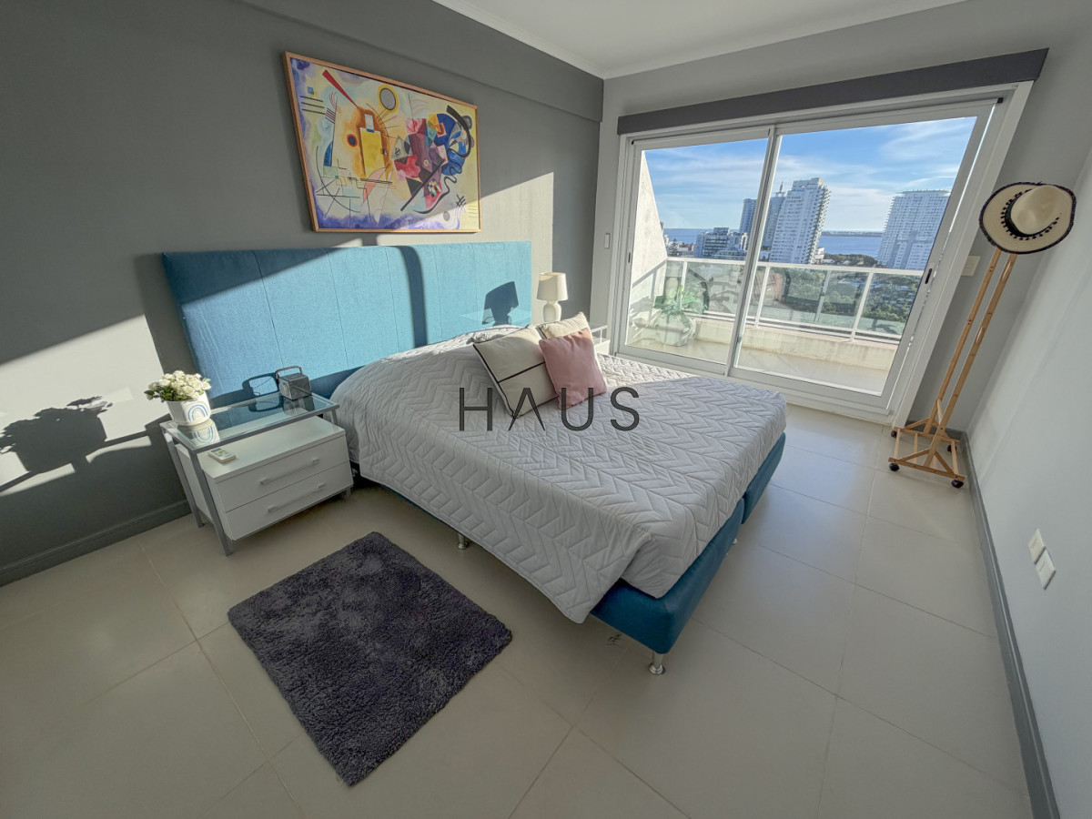 Apartamento ID.789 - Exclusivo Penthouse con parrillero propio!!!