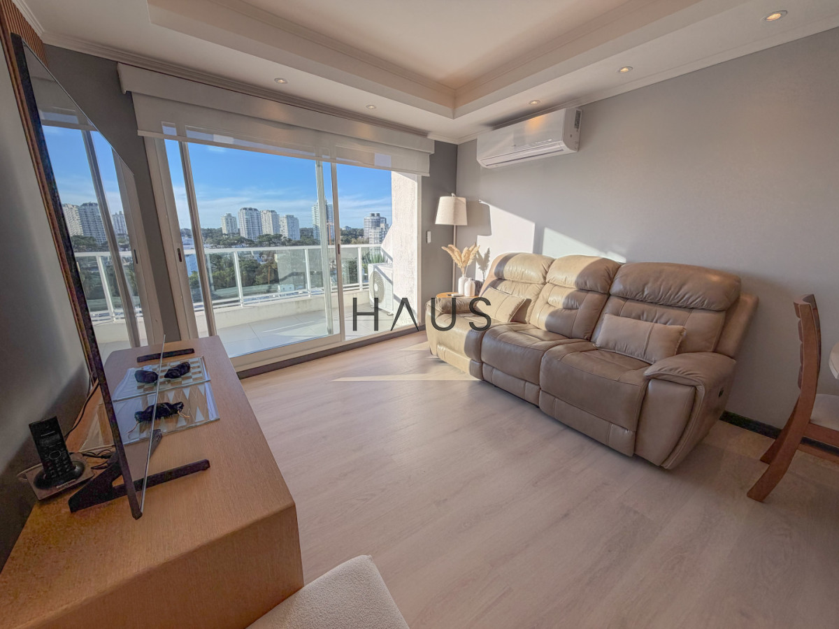 Apartamento ID.789 - Exclusivo Penthouse con parrillero propio!!!