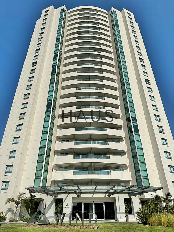 Apartamento ID.1149 - OPORTUNIDAD! Wind Tower de 2 dormitorios, hermosa vista al mar!