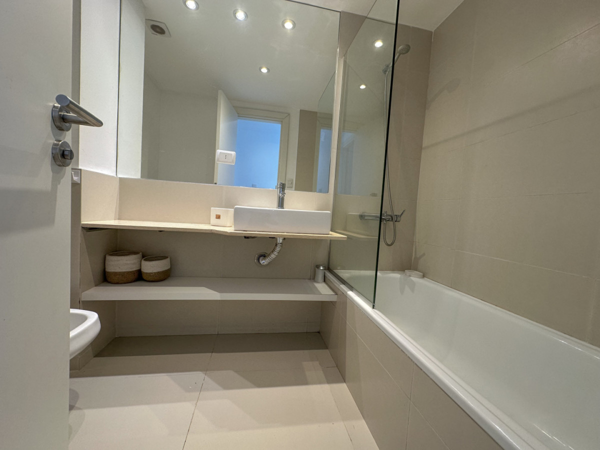 Apartamento ID.418 - Departamento en primera línea de Playa Mansa!