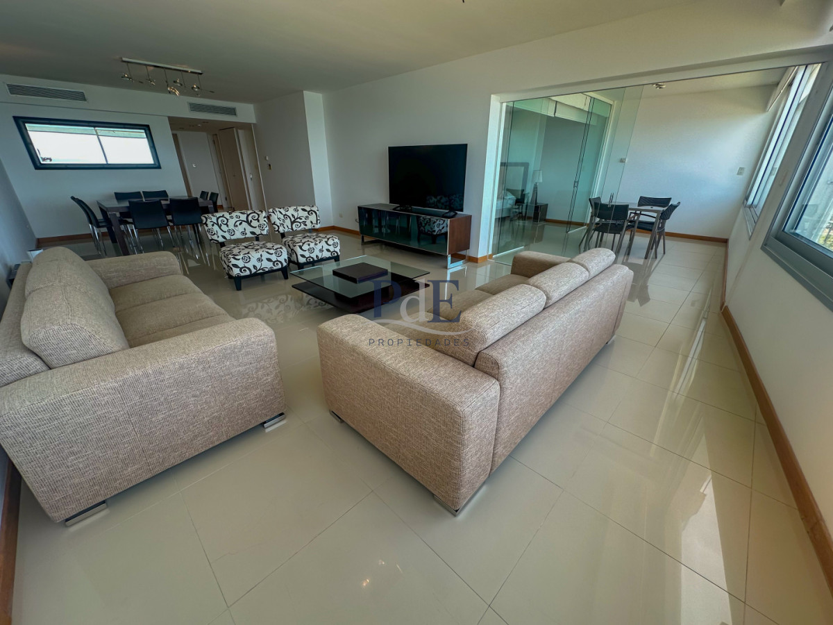 TIBURON III -Temporada 2025 y 2026. Categoría frente al mar - Imagen 8