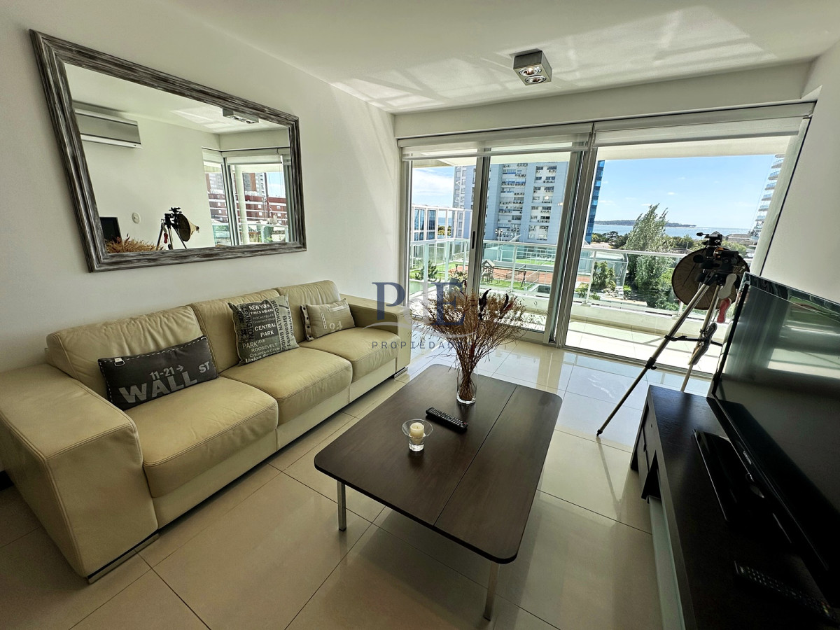 Gala Tower. Pda 4, exclusivo departamento a solo pasos del Mar en Playa Mansa.