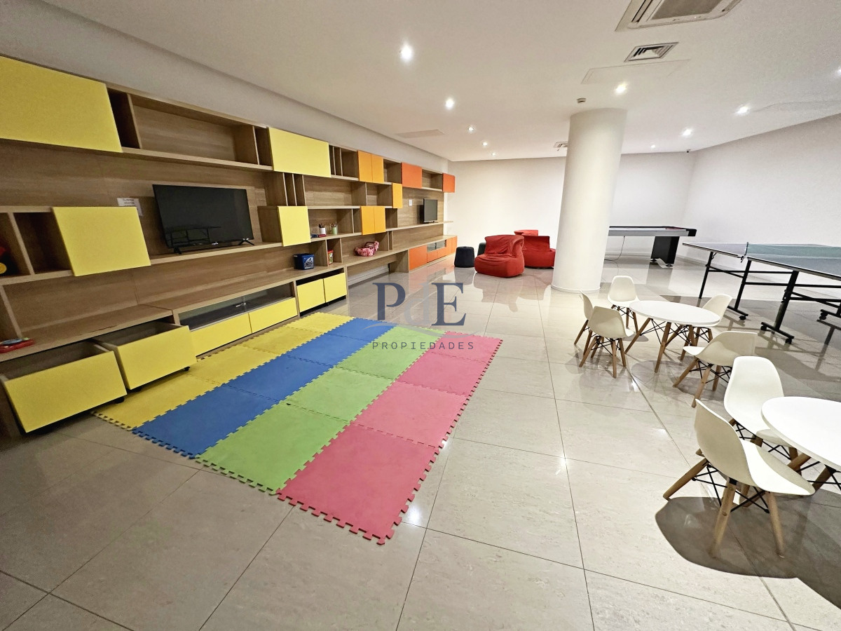 Piso alto esquinero en Alexander Boulevard - Imagen 26